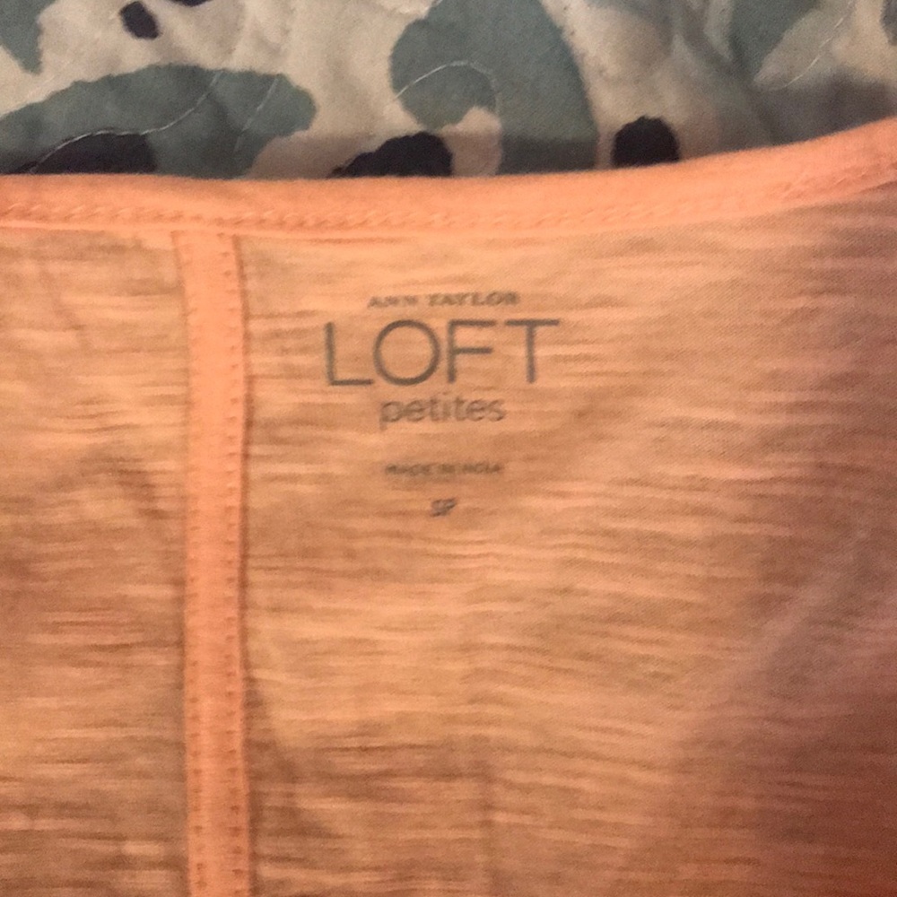 Peachy Tee - Picture 2 of 2